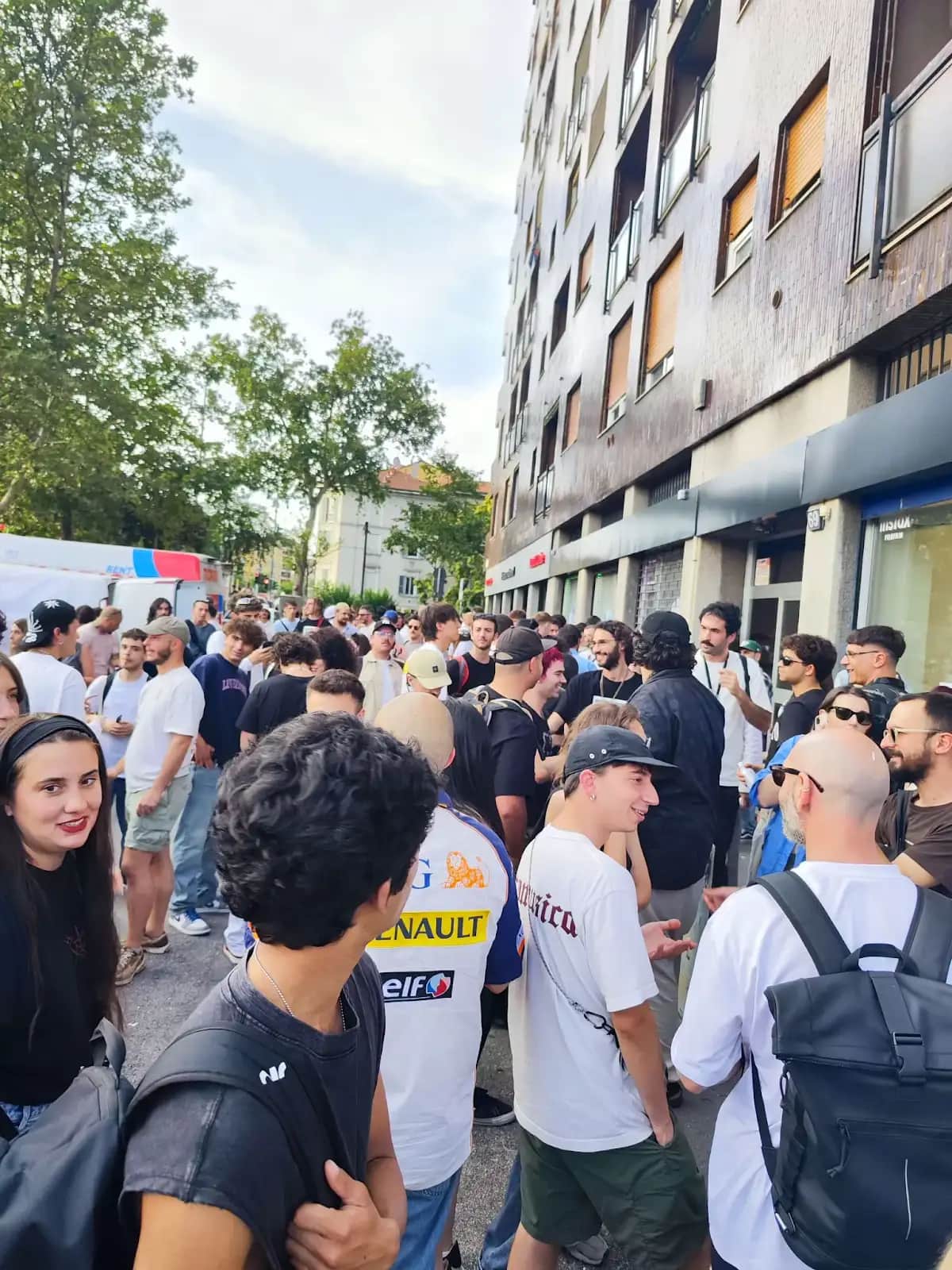 Vista della location espositiva indipendente a Milano
